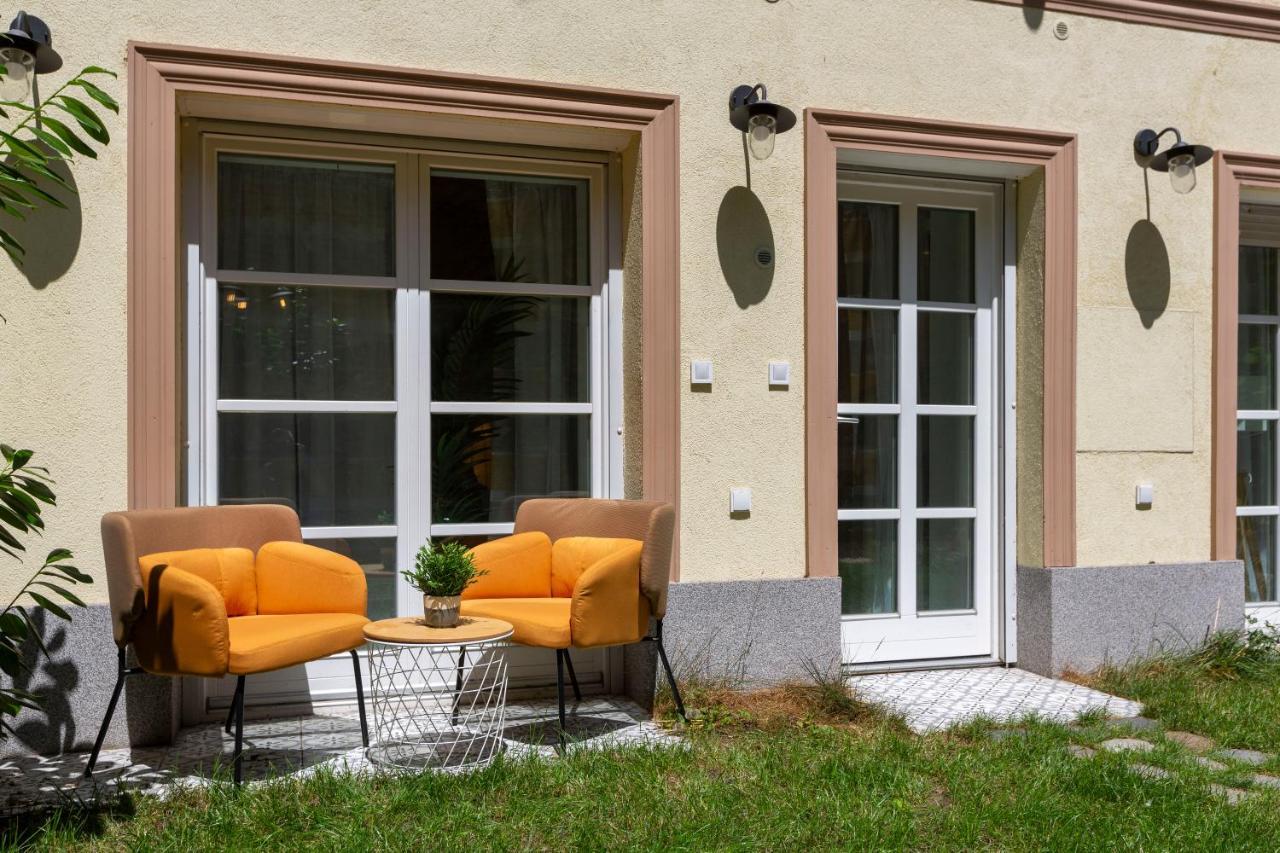 Unique Central 3 Floor Home With 4Bdrm, 3Bthrm Budapesta Exterior foto